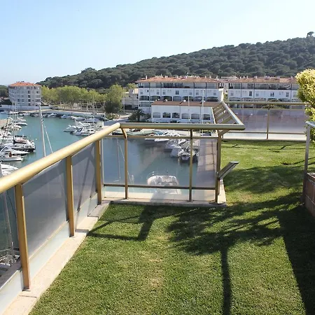 Appartement Nautic Palace *
